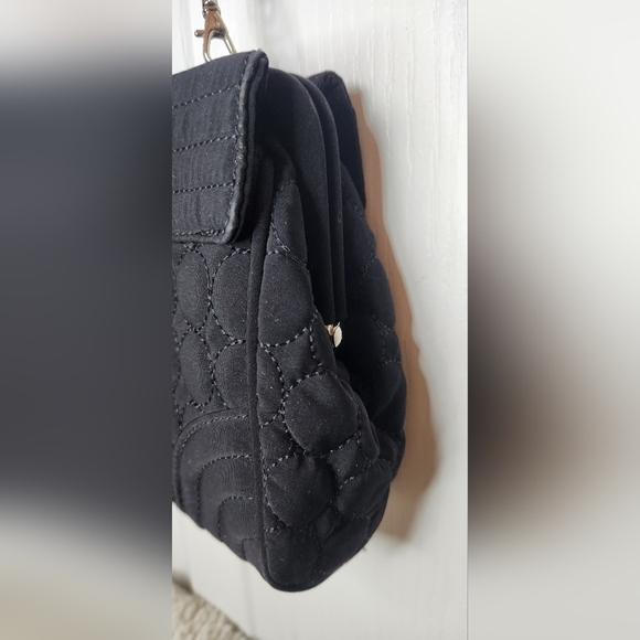 Vera Bradley Quilted Circle Black Textured Clutch with Removable Chain Strap - Picture 4 of 12